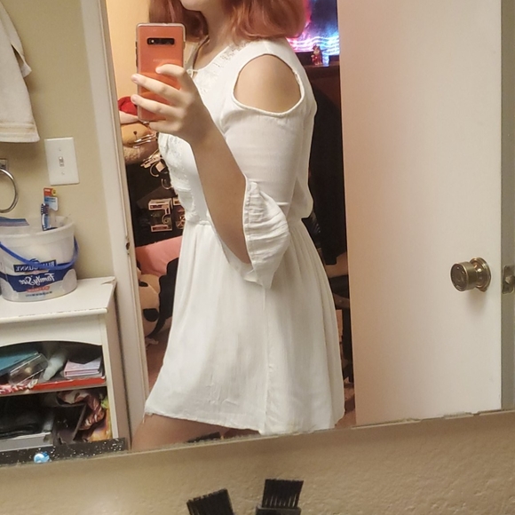 Dress - Picture 5 of 5